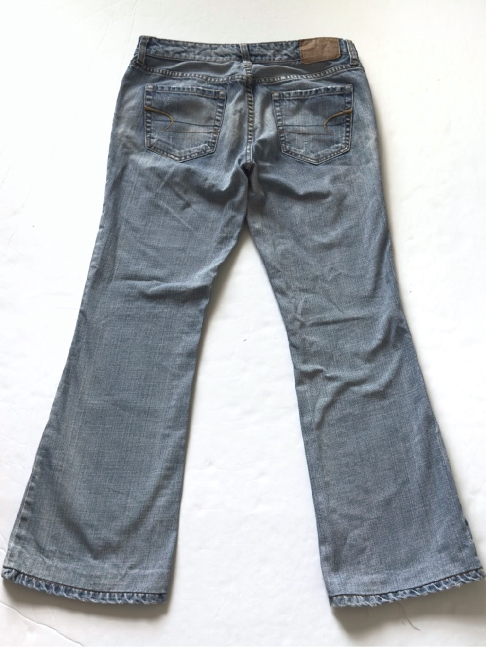 American Eagle Low Rise Bootcut Hipster Jeans Womens 8 Y2K Boho Festival Light